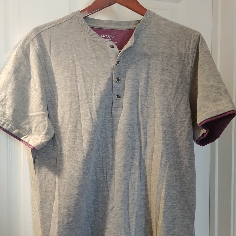 Untuckit Henley